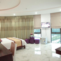 Khach San Whiterose Quang Binh 9