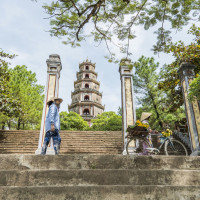 Tour Mien Trung Gia Dinh Chua Thien Mu