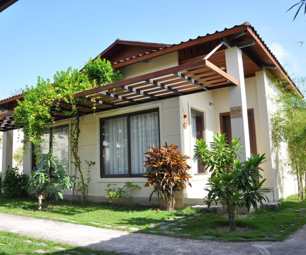 Bao Ninh Beach Resort 2