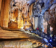Tour du lịch Hà Nội Quảng Bình 3 ngày 4 đêm: Suối Bang Onsen – Nhật Lệ – Phong Nha Kẻ Bàng – Công Viên Ozo – Vũng Chùa