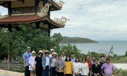Tour Quảng Bình 2 ngày 1 đêm Ghép: Động Phong Nha – Thiên Đường – Biển Nhật Lệ – Vũng Chùa – Đá Nhảy – Đồi Cát