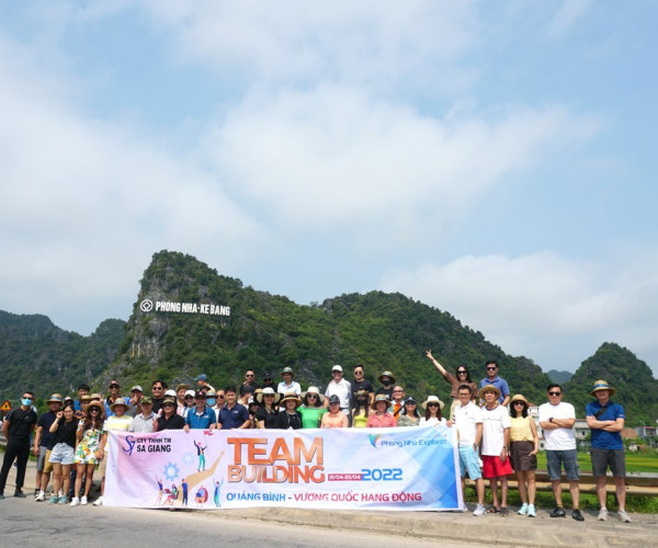 Tourdulichquangbinhbangxegiuongnam04